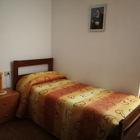 B&B Leggieri Villa Siria San Giovanni Rotondo Habitación foto